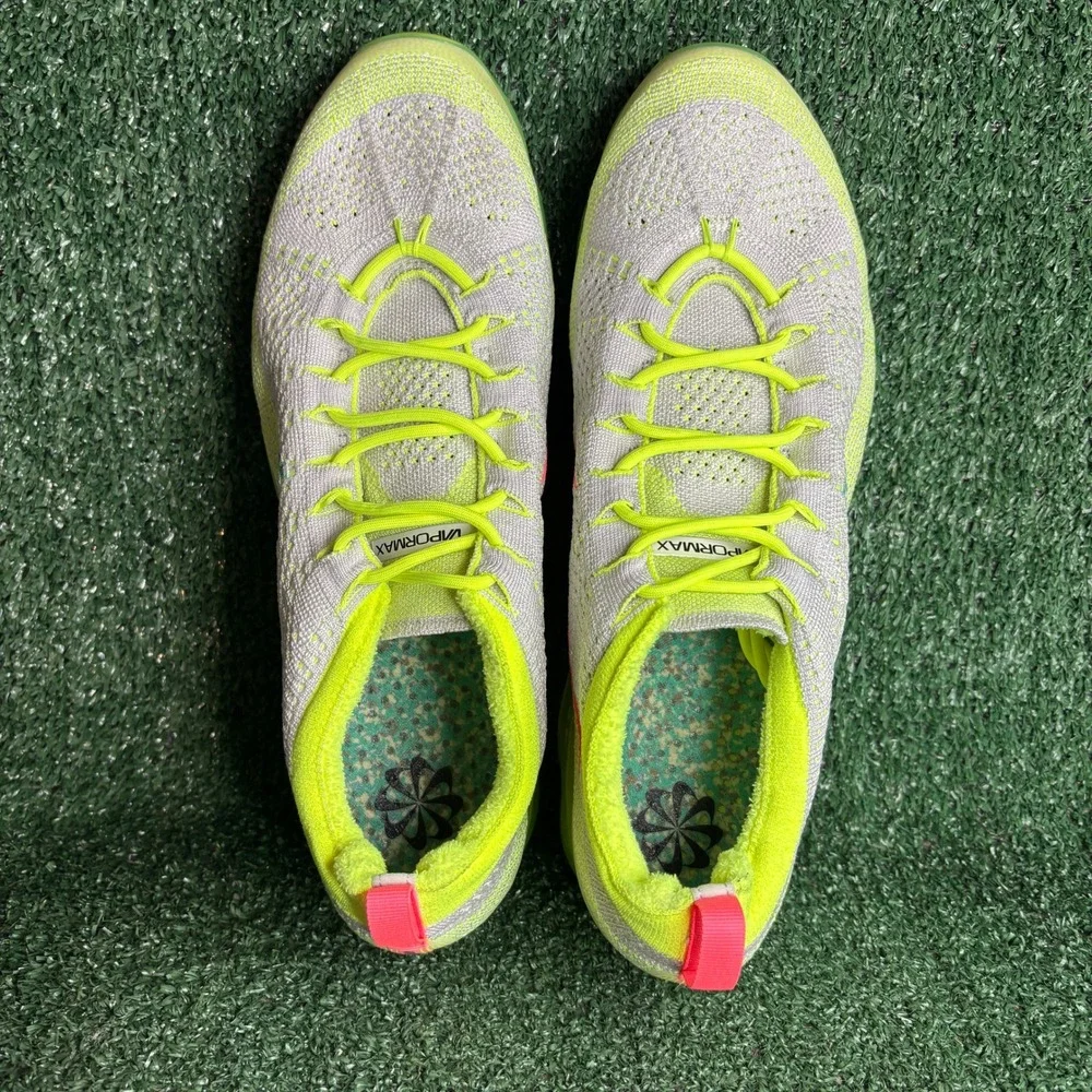 Nike Air VaporMax 2023 Flyknit Athletic Running Sneaker Vast Grey Volt Mens 12.5